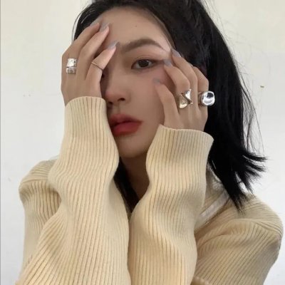 布劳涅森林的女人们